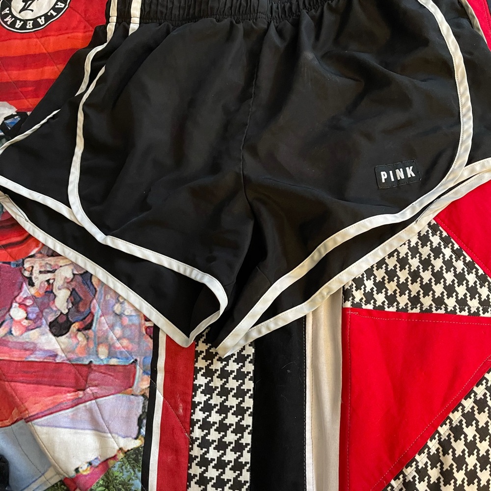 pink shorts
